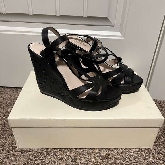 Coach Black Beveled Wedges size 10, worn one time all original packaging - Picture 3 of 5